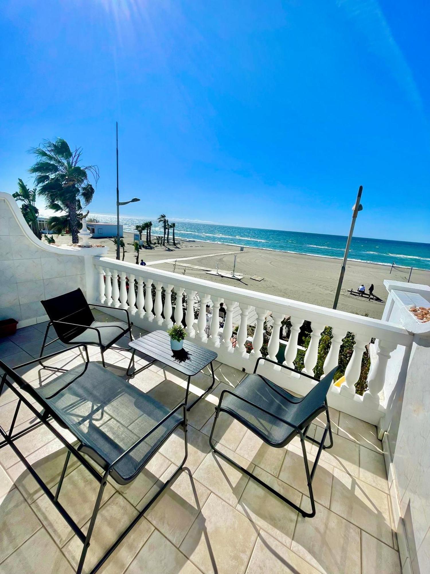 Apartamento Frontal Al Mar - Torrox Costa Dış mekan fotoğraf